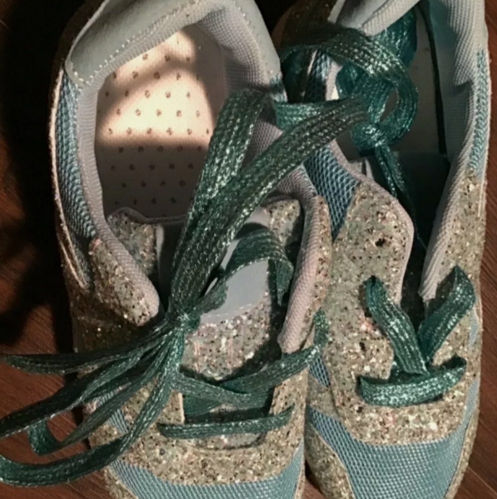 New! Ladies Blue Tennis/sneakers Shoes size "37"